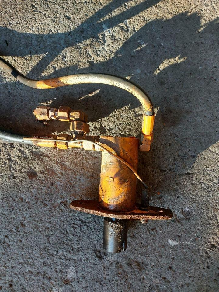 Hydraulikmotor Schmidt DST SST Salzstreuer Winterdienst Unimog - Động cơ thủy lực cho Tiện ích/ Xe đặc dụng: hình 3 Hydraulikmotor Schmidt DST SST Salzstreuer Winterdienst Unimog - Động cơ thủy lực cho Tiện ích/ Xe đặc dụng: hình 3