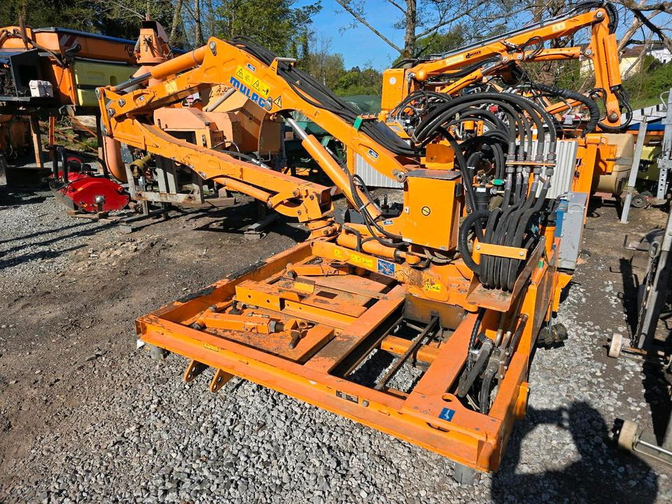 Mulag MHU 800 2013 Mähausleger Böschungsmäher Böschungsmulcher für Unimog 405 U 300 400 500 318 423 427 430 527 535 530 Mercedes-Benz - Dàn băm cỏ cần cẩu: hình 3 Mulag MHU 800 2013 Mähausleger Böschungsmäher Böschungsmulcher für Unimog 405 U 300 400 500 318 423 427 430 527 535 530 Mercedes-Benz - Dàn băm cỏ cần cẩu: hình 3