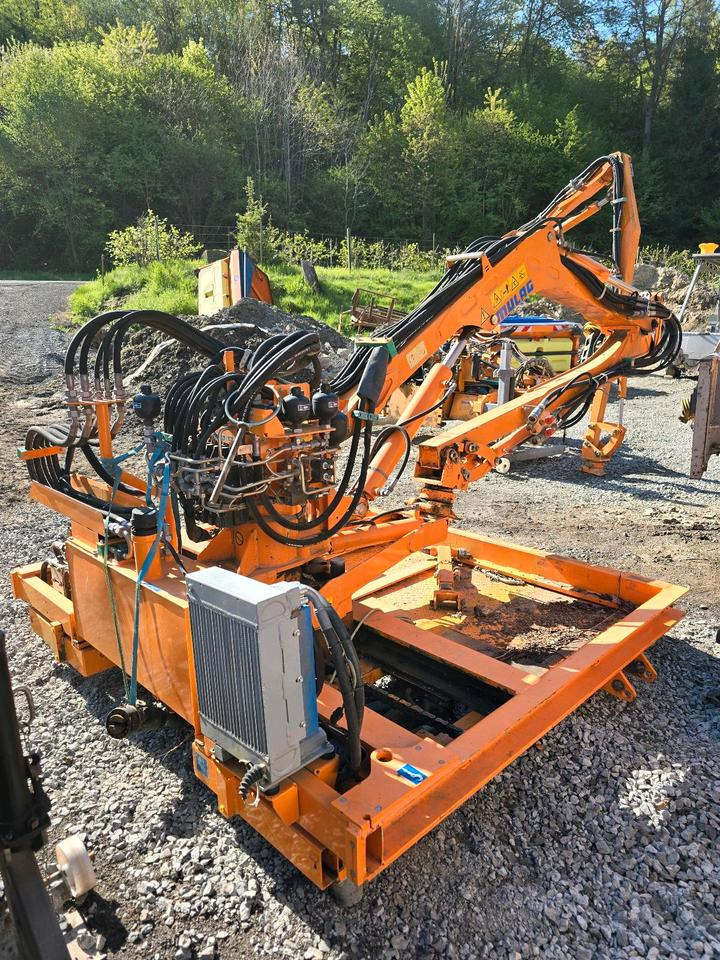 Mulag MHU 800 2013 Mähausleger Böschungsmäher Böschungsmulcher für Unimog 405 U 300 400 500 318 423 427 430 527 535 530 Mercedes-Benz - Dàn băm cỏ cần cẩu: hình 1 Mulag MHU 800 2013 Mähausleger Böschungsmäher Böschungsmulcher für Unimog 405 U 300 400 500 318 423 427 430 527 535 530 Mercedes-Benz - Dàn băm cỏ cần cẩu: hình 1