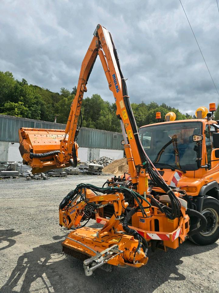 Mulag MKM 700 Mähausleger 2015 Böschungsmäher Böschungsmulcher Tandemmäher Für Unimog UGE UGN 405 427 424 U400 300 500 - Dàn băm cỏ cần cẩu: hình 2 Mulag MKM 700 Mähausleger 2015 Böschungsmäher Böschungsmulcher Tandemmäher Für Unimog UGE UGN 405 427 424 U400 300 500 - Dàn băm cỏ cần cẩu: hình 2