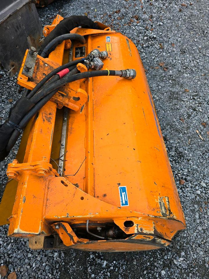 Mulag Mulchkopf MK 1200 bj. 2021 Mähkorb für Mähausleger MKM FME DUA UNA Böschungsmäher Böschungsmulcher Unimog - Dàn băm cỏ: hình 5 Mulag Mulchkopf MK 1200 bj. 2021 Mähkorb für Mähausleger MKM FME DUA UNA Böschungsmäher Böschungsmulcher Unimog - Dàn băm cỏ: hình 5