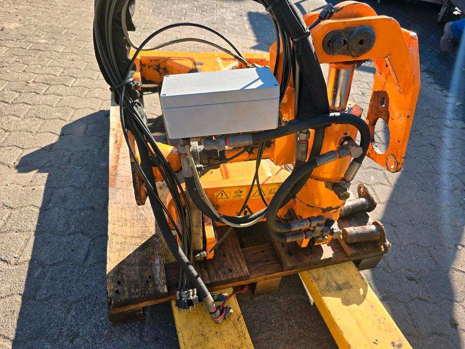 Mulag TR Torsionsrahmen Unimog 405 U300 300 U 400 500 Mercedes-Benz Böschungsmäher Böschungsmulcher Mähausleger FME 600 700 MKM FMK - Dàn băm cỏ cần cẩu: hình 5 Mulag TR Torsionsrahmen Unimog 405 U300 300 U 400 500 Mercedes-Benz Böschungsmäher Böschungsmulcher Mähausleger FME 600 700 MKM FMK - Dàn băm cỏ cần cẩu: hình 5