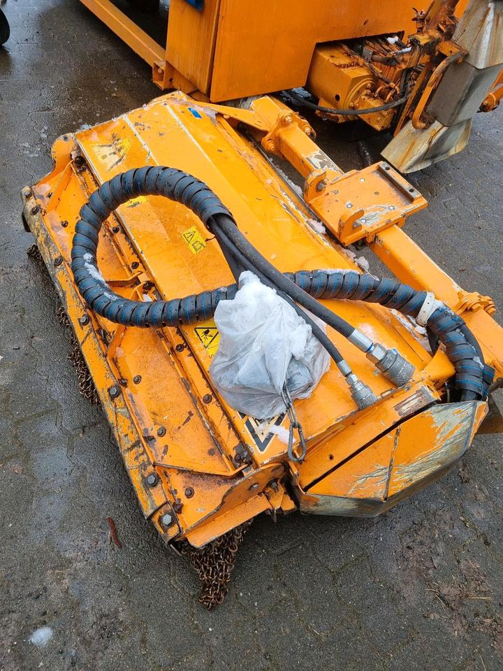 Mulag UMK 12 Mulchkopf Universalmulchkopf Mähkorb Mähausleger Böschungsmulcher Böschungsmäher Seitenmulcher Dücker Unimog Gilbers - Dàn băm cỏ: hình 2 Mulag UMK 12 Mulchkopf Universalmulchkopf Mähkorb Mähausleger Böschungsmulcher Böschungsmäher Seitenmulcher Dücker Unimog Gilbers - Dàn băm cỏ: hình 2