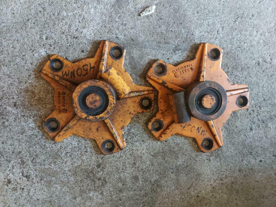 Torssionsrahmen Mulag Achsabstützung Böschungsmulcher Unimog - Phụ tùng cho Dàn băm cỏ/ Mulcher: hình 1 Torssionsrahmen Mulag Achsabstützung Böschungsmulcher Unimog - Phụ tùng cho Dàn băm cỏ/ Mulcher: hình 1