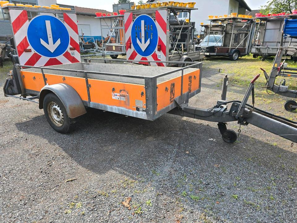 Rơ moóc 1500kg Tieflader Anhänger Auffahrrampe PKW-Anhänger höhenverstellbare Zugdeichsel mit Wechselzugöse: hình 7