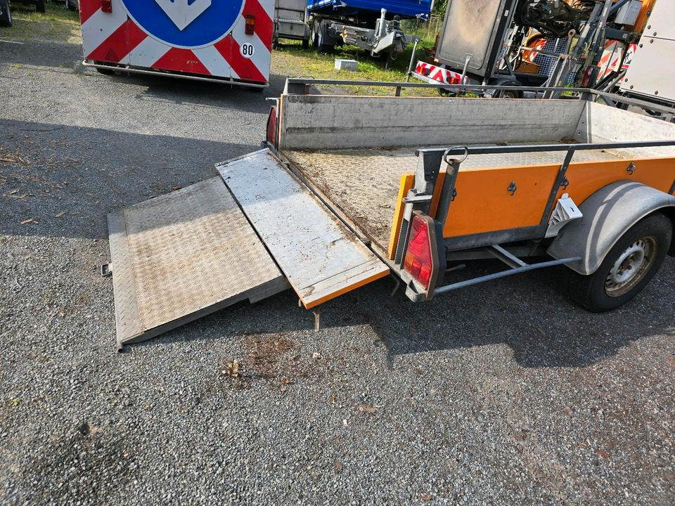 Rơ moóc 1500kg Tieflader Anhänger Auffahrrampe PKW-Anhänger höhenverstellbare Zugdeichsel mit Wechselzugöse: hình 6