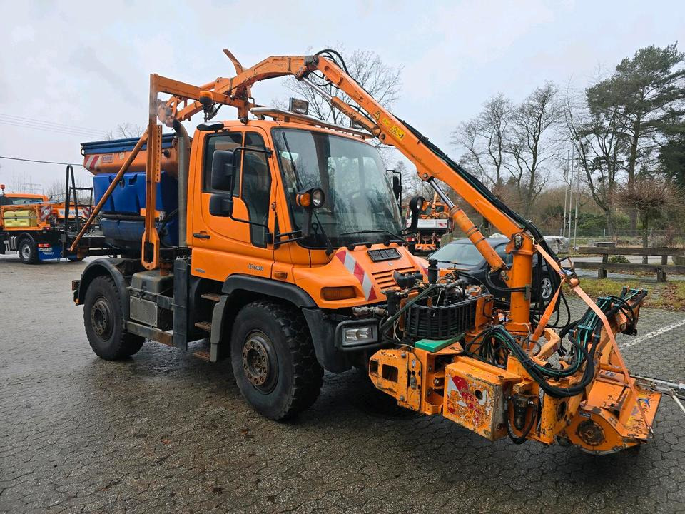 Mercedes-Benz Unimog 405 U400 mit Mulag MKM 700 Schmidt Stratos Salzstreuer 400 500 300 423 430 527 Dücker - Tiện ích/ Xe đặc dụng: hình 2 Mercedes-Benz Unimog 405 U400 mit Mulag MKM 700 Schmidt Stratos Salzstreuer 400 500 300 423 430 527 Dücker - Tiện ích/ Xe đặc dụng: hình 2