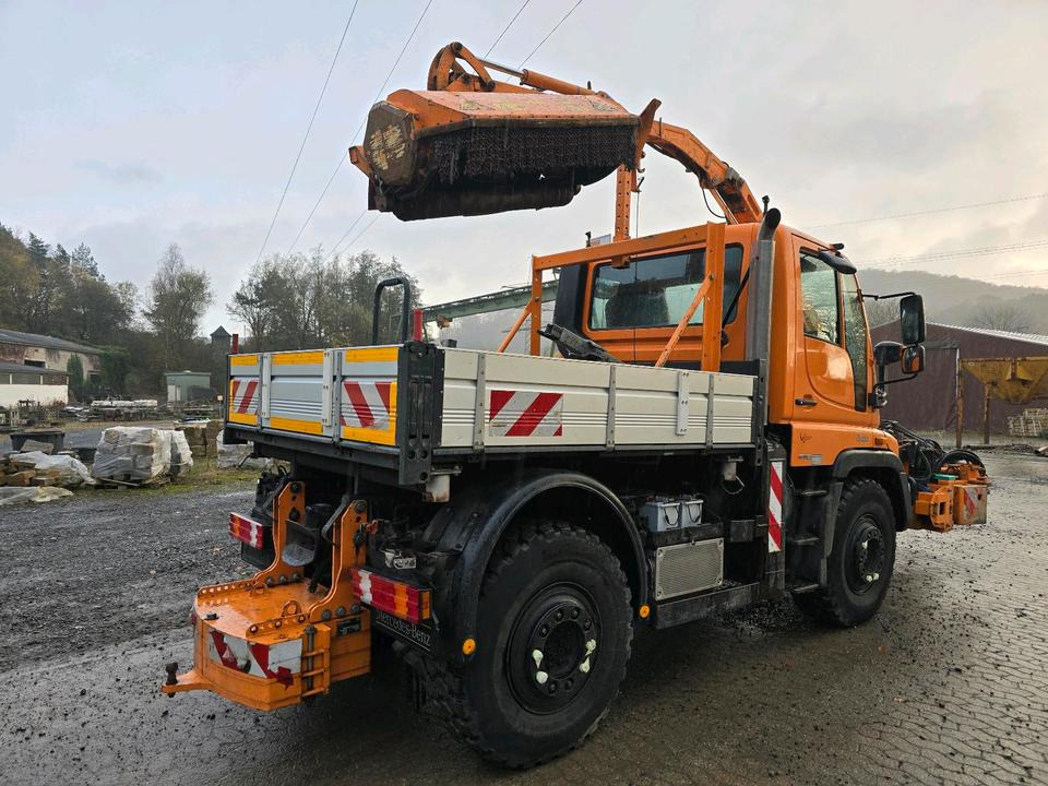Unimog U400 2011 Bluetec 5 Mercedes-Benz 405 423 427 300 U 500 Mulag MKM Mähausleger Böschungsmäher Böschungsmulcher FME Dücker - Tiện ích/ Xe đặc dụng: hình 3 Unimog U400 2011 Bluetec 5 Mercedes-Benz 405 423 427 300 U 500 Mulag MKM Mähausleger Böschungsmäher Böschungsmulcher FME Dücker - Tiện ích/ Xe đặc dụng: hình 3