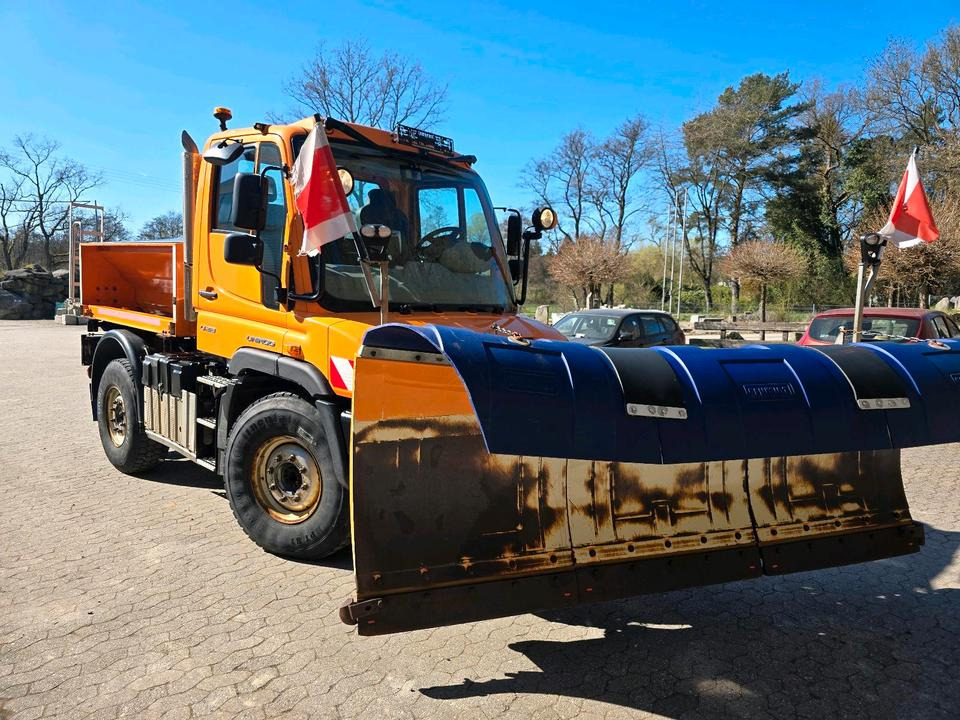 Unimog 218 U218 Mercedes-Benz 405 Schmidt Schneepflug Gmeiner Salzstreuer Yedi Winterdienst - Xe dọn tuyết: hình 3 Unimog 218 U218 Mercedes-Benz 405 Schmidt Schneepflug Gmeiner Salzstreuer Yedi Winterdienst - Xe dọn tuyết: hình 3