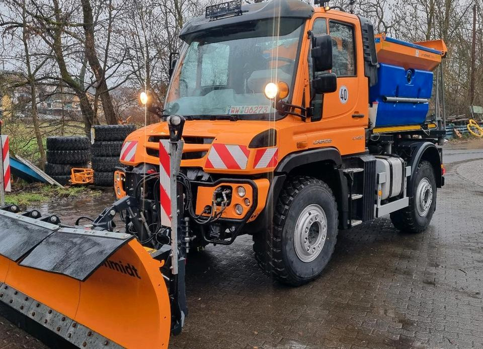 Xe dọn tuyết Zu vermieten Unimog 405 U427 Winterdienst Schmidt Salzstreuer 423 429 430 Mercedes Benz 318 527 Vermietung: hình 1