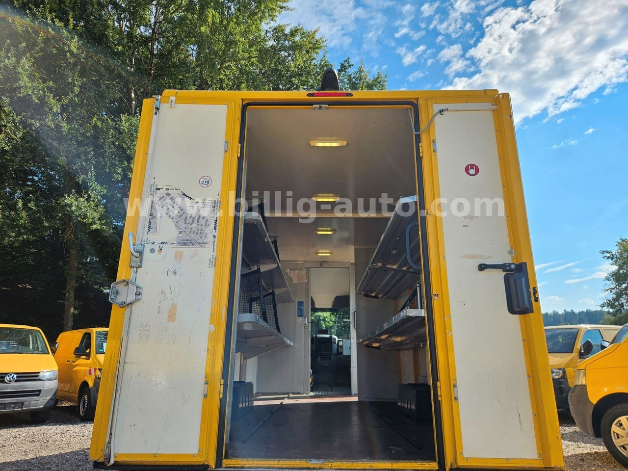 Mercedes-Benz Sprinter Koffer Integralkoffer Camper Wohnmobil - Xe tải nhỏ thùng kín: hình 4 Mercedes-Benz Sprinter Koffer Integralkoffer Camper Wohnmobil - Xe tải nhỏ thùng kín: hình 4