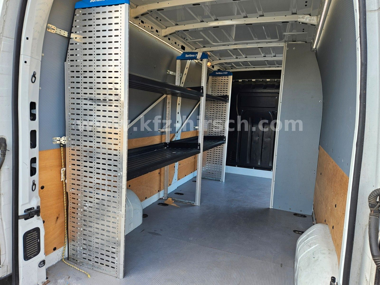 Renault Master EURO 6 *Klima*EU6*Bluetooth*Kamera*MAXI - Xe van chở khách: hình 5 Renault Master EURO 6 *Klima*EU6*Bluetooth*Kamera*MAXI - Xe van chở khách: hình 5