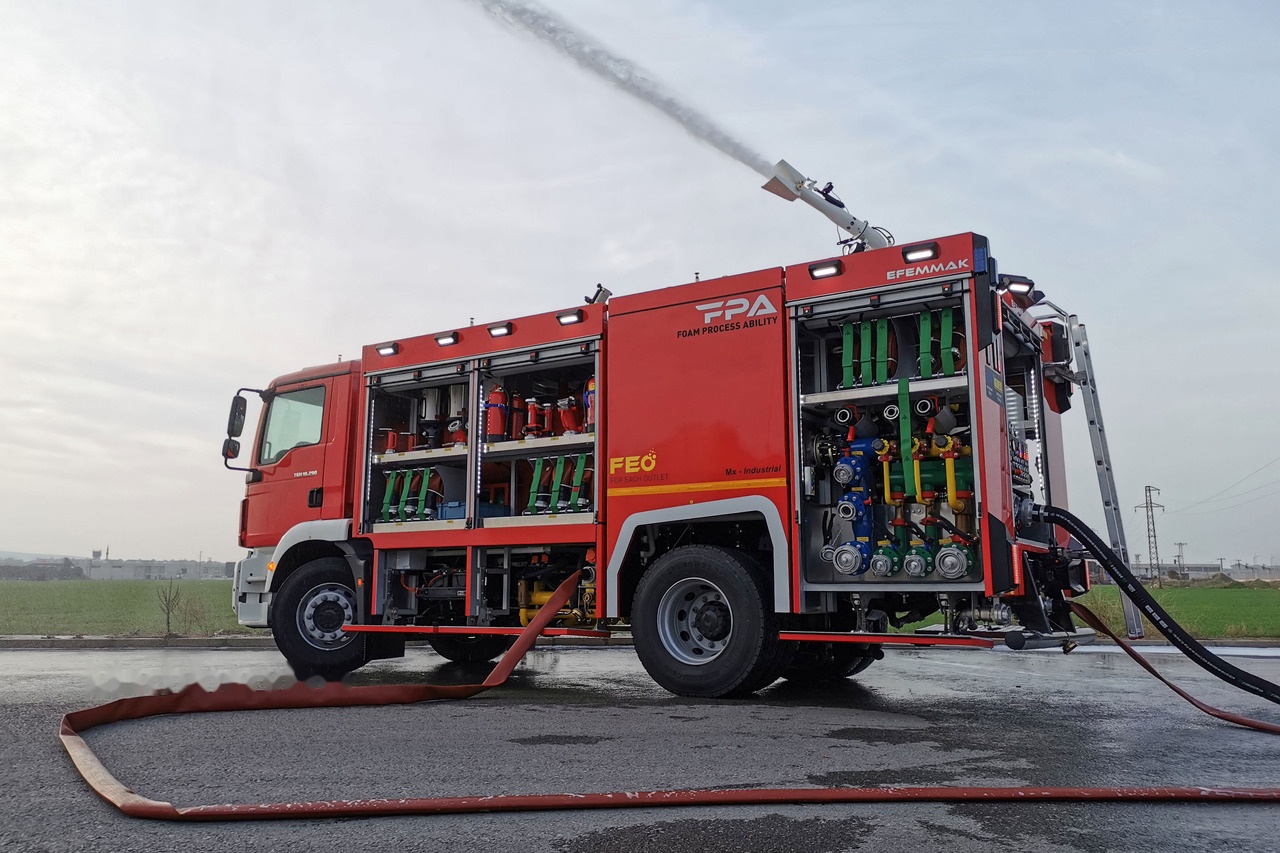EFEMMAK Lx-Industrial Fire Vehicle - Xe tải cứu hỏa: hình 1 EFEMMAK Lx-Industrial Fire Vehicle - Xe tải cứu hỏa: hình 1