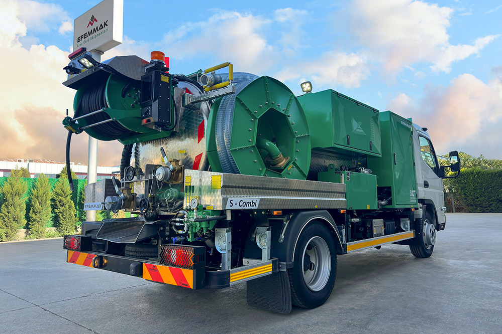 EFEMMAK S-Combi Combined Sewer Jetting And Vacuum Vehicle - Xe tải chân không: hình 3 EFEMMAK S-Combi Combined Sewer Jetting And Vacuum Vehicle - Xe tải chân không: hình 3
