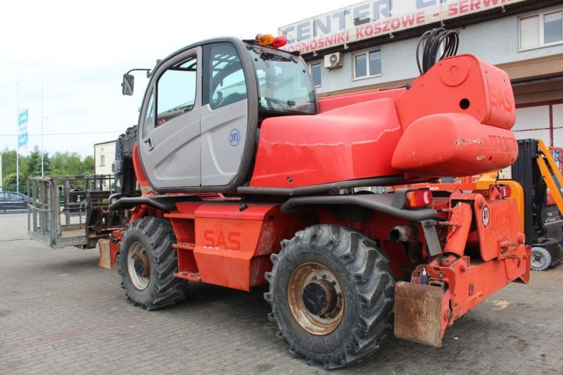 Ładowarka 4x4 obrotowa teleskopowa Manitou MRT 2150 Privilege - Xe nhấc hình viễn vọng kính: hình 4 Ładowarka 4x4 obrotowa teleskopowa Manitou MRT 2150 Privilege - Xe nhấc hình viễn vọng kính: hình 4
