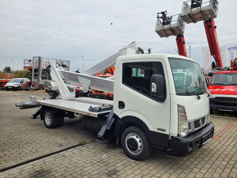 Nissan Nissan Cabstar NT400 podnośnik koszowy 20 m Multitel HX195 - Nền bục trên không gắn trên xe tải: hình 3 Nissan Nissan Cabstar NT400 podnośnik koszowy 20 m Multitel HX195 - Nền bục trên không gắn trên xe tải: hình 3