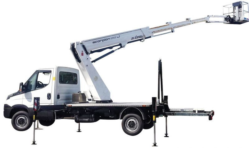 Oil&Steel Scorpion 2112J zamontowany na Nissan Cabstar - Nền bục trên không gắn trên xe tải: hình 1 Oil&Steel Scorpion 2112J zamontowany na Nissan Cabstar - Nền bục trên không gắn trên xe tải: hình 1