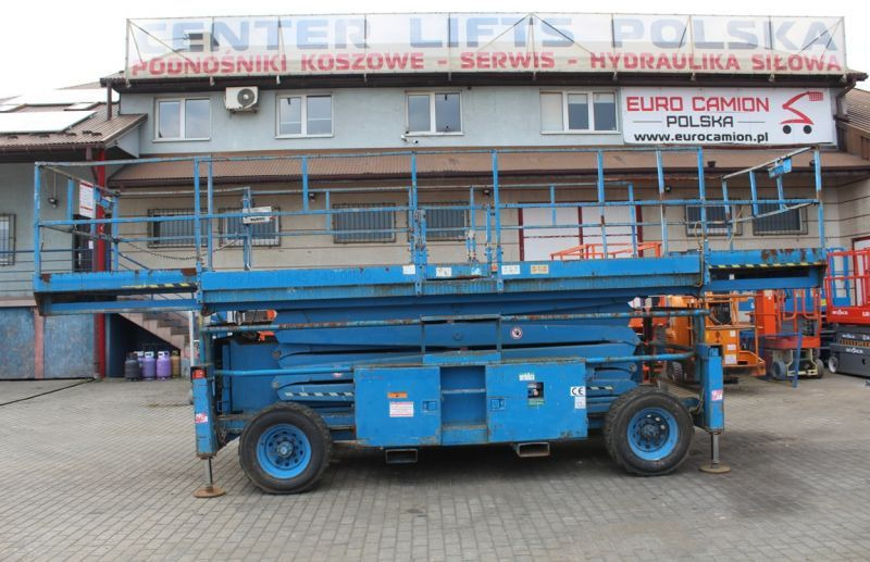 Podnośnik nożycowy 4x4 spalinowy 15 m Skyjack SJ9241 - Máy nâng người hình kéo: hình 5 Podnośnik nożycowy 4x4 spalinowy 15 m Skyjack SJ9241 - Máy nâng người hình kéo: hình 5