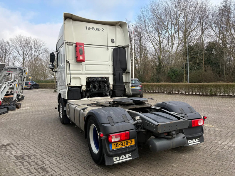 DAF XF 460 4x2 / APK - TUV JANUARI 2026 / HOLLAND TRUCK / ADR KLASSE I II III / 2 BEDS / - Xe đầu kéo: hình 3 DAF XF 460 4x2 / APK - TUV JANUARI 2026 / HOLLAND TRUCK / ADR KLASSE I II III / 2 BEDS / - Xe đầu kéo: hình 3