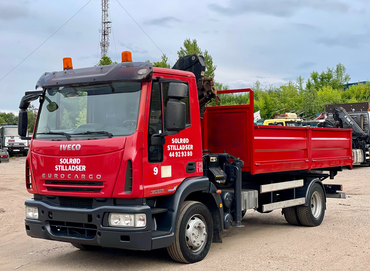 IVECO EUROCARGO - Xe cẩu tự hành: hình 5 IVECO EUROCARGO - Xe cẩu tự hành: hình 5