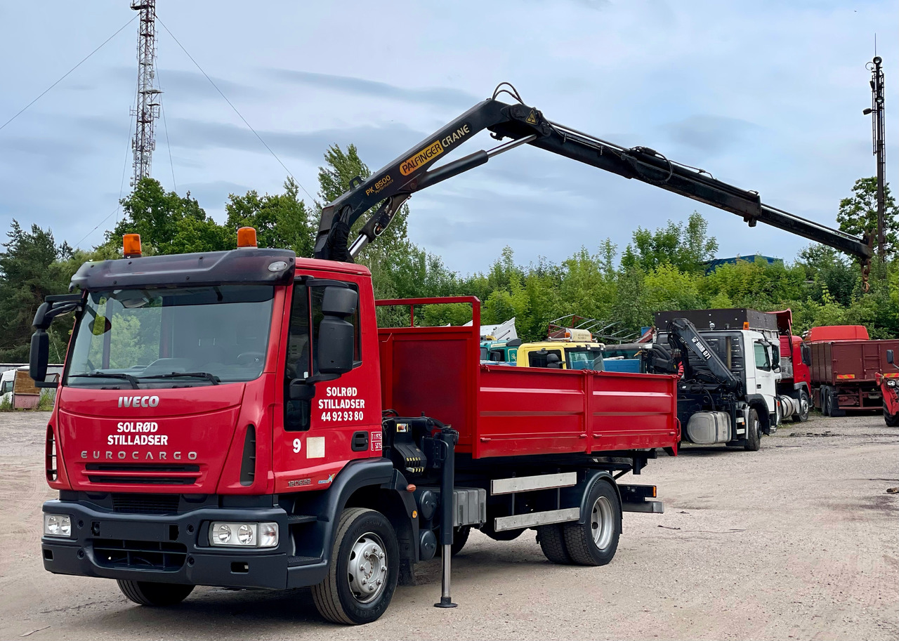 IVECO EUROCARGO - Xe cẩu tự hành: hình 3 IVECO EUROCARGO - Xe cẩu tự hành: hình 3