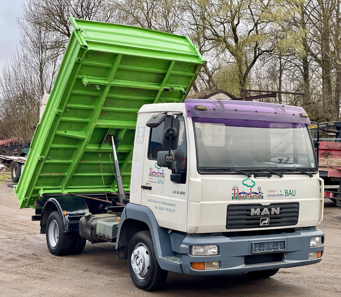 MAN LE - Xe ben: hình 2 MAN LE - Xe ben: hình 2