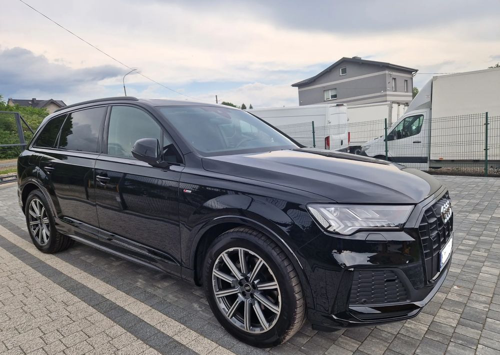 Audi Q7 - SUV: hình 2 Audi Q7 - SUV: hình 2