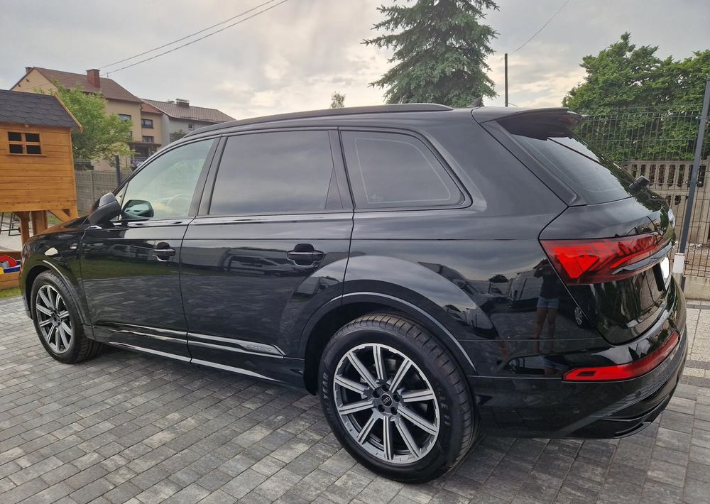 Audi Q7 - SUV: hình 3 Audi Q7 - SUV: hình 3