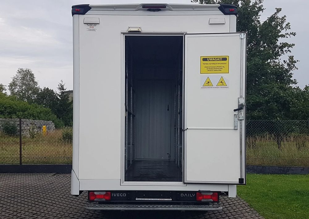 Iveco DAILY KONTENER NISKOPODŁOGOWY 4,31x2,24x2,42 FOODTRUCK SKLEP KAMPER KLIMA BAR KONIOWÓZ - Xe tải nhỏ thùng kín: hình 5 Iveco DAILY KONTENER NISKOPODŁOGOWY 4,31x2,24x2,42 FOODTRUCK SKLEP KAMPER KLIMA BAR KONIOWÓZ - Xe tải nhỏ thùng kín: hình 5
