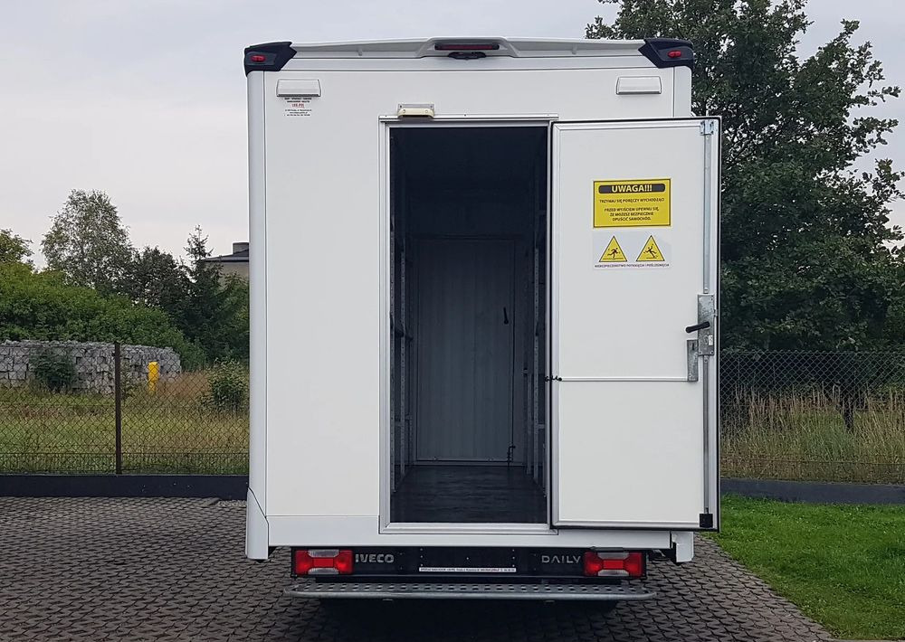 Iveco DAILY KONTENER NISKOPODŁOGOWY 4,31x2,24x2,43 FOODTRUCK SKLEP KAMPER KLIMA BAR KONIOWÓZ - Xe tải nhỏ thùng kín: hình 5 Iveco DAILY KONTENER NISKOPODŁOGOWY 4,31x2,24x2,43 FOODTRUCK SKLEP KAMPER KLIMA BAR KONIOWÓZ - Xe tải nhỏ thùng kín: hình 5