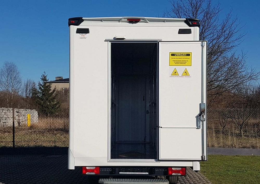Iveco DAILY KONTENER NISKOPODŁOGOWY 4,43x2,23x2,42 SKLEP FOODTRUCK BAR KLIMA KONIOWÓZ KAMPER - Xe tải bán hàng: hình 5 Iveco DAILY KONTENER NISKOPODŁOGOWY 4,43x2,23x2,42 SKLEP FOODTRUCK BAR KLIMA KONIOWÓZ KAMPER - Xe tải bán hàng: hình 5