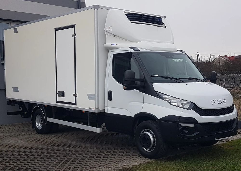 Iveco Daily 70-170 WINDA CHŁODNIA 10EP AGREGAT IZOTERMA - Xe tải đông lạnh: hình 1 Iveco Daily 70-170 WINDA CHŁODNIA 10EP AGREGAT IZOTERMA - Xe tải đông lạnh: hình 1