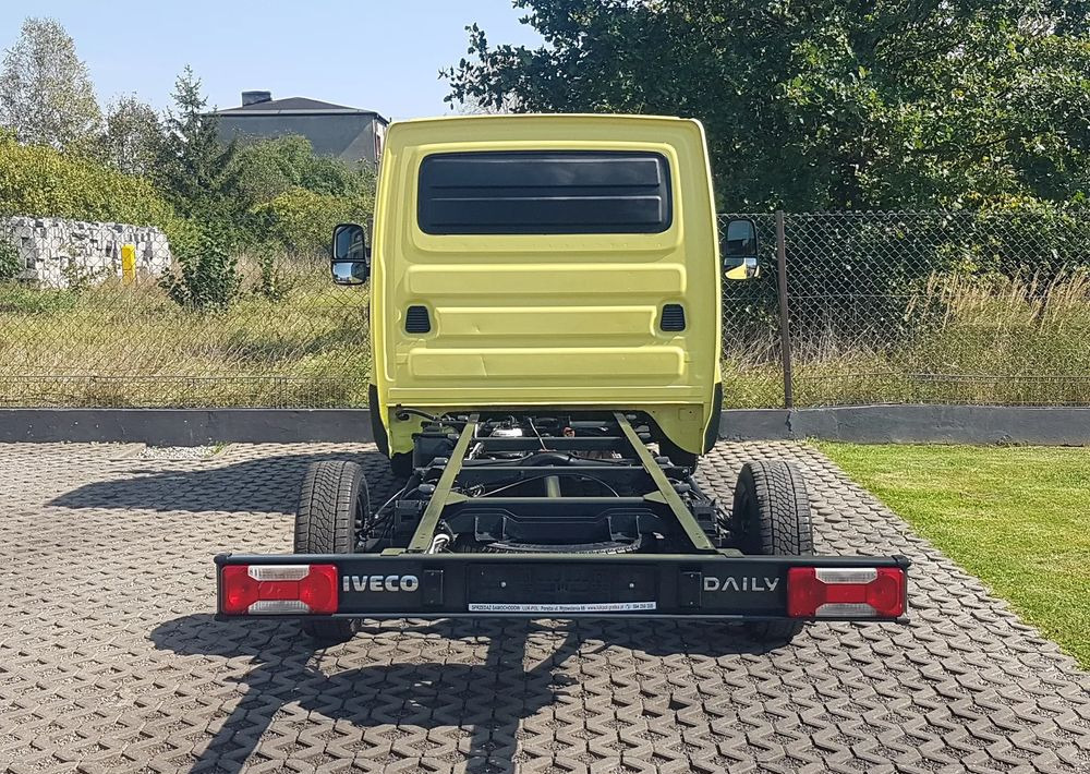 Iveco Daily PODWOZIE RAMA DO ZABUDOWY WIDELEC KLIMA 35S13 DMC 3500 KG KRAJOWY - Xe tải khung gầm: hình 5 Iveco Daily PODWOZIE RAMA DO ZABUDOWY WIDELEC KLIMA 35S13 DMC 3500 KG KRAJOWY - Xe tải khung gầm: hình 5