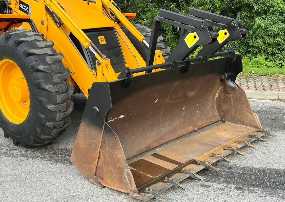 JCB * Koparko Ładowarka JCB 4CX * Joystick * TORQUELOCK * Bardzo Dobry Stan * - Máy xúc trước múc sau: hình 2 JCB * Koparko Ładowarka JCB 4CX * Joystick * TORQUELOCK * Bardzo Dobry Stan * - Máy xúc trước múc sau: hình 2