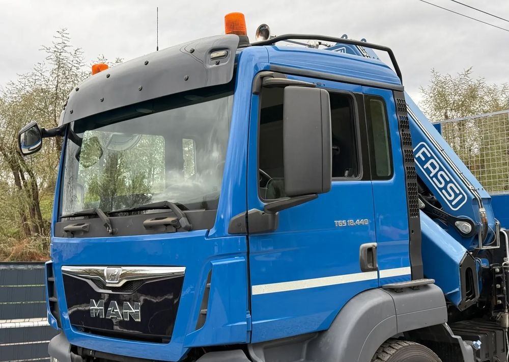 MAN * MAN 18.440 TGS * 4x4 * HDS Fassi F215 * Sprowadzony * 95 000 KM ! * Stan Jak Nowy - Xe tải thùng lửng/ Phẳng, Xe cẩu tự hành: hình 4 MAN * MAN 18.440 TGS * 4x4 * HDS Fassi F215 * Sprowadzony * 95 000 KM ! * Stan Jak Nowy - Xe tải thùng lửng/ Phẳng, Xe cẩu tự hành: hình 4