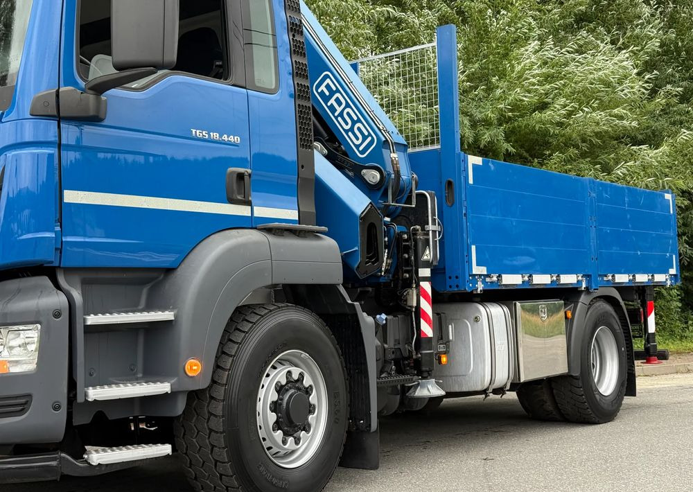 MAN * MAN 18.440 TGS * 4x4 * HDS Fassi F215 * Sprowadzony * 95 000 KM ! * Stan Jak Nowy - Xe tải thùng lửng/ Phẳng, Xe cẩu tự hành: hình 4 MAN * MAN 18.440 TGS * 4x4 * HDS Fassi F215 * Sprowadzony * 95 000 KM ! * Stan Jak Nowy - Xe tải thùng lửng/ Phẳng, Xe cẩu tự hành: hình 4