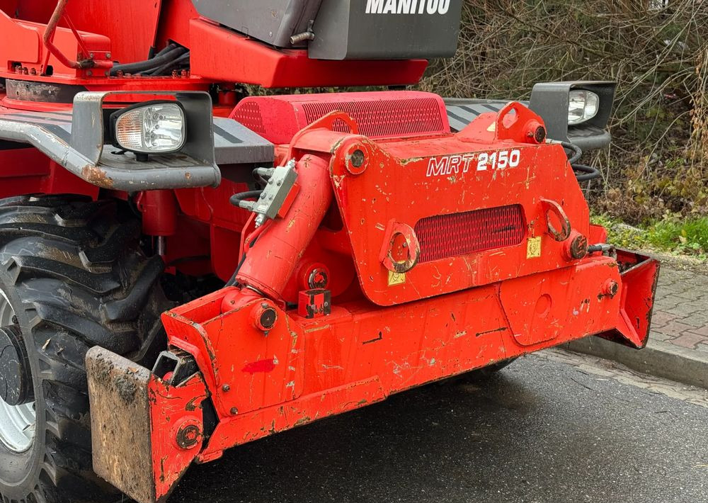 Manitou ŁADOWARKA TELESKOPOWA MANITOU MRT 2150 STAN IDEALNY - Xe nhấc hình viễn vọng kính: hình 4 Manitou ŁADOWARKA TELESKOPOWA MANITOU MRT 2150 STAN IDEALNY - Xe nhấc hình viễn vọng kính: hình 4