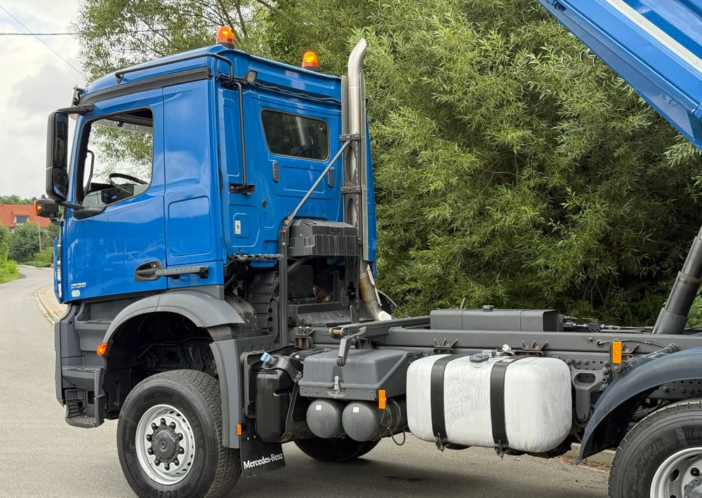 Cho thuê Mercedes-Benz * Arocs * 4X4 * JAK NOWY * Wywrotka Kiper Meiller * Sprowadzony * 80.700 km Oryginalnie * Mercedes Mercedes-Benz * Arocs * 4X4 * JAK NOWY * Wywrotka Kiper Meiller * Sprowadzony * 80.700 km Oryginalnie * Mercedes: hình 16 Cho thuê Mercedes-Benz * Arocs * 4X4 * JAK NOWY * Wywrotka Kiper Meiller * Sprowadzony * 80.700 km Oryginalnie * Mercedes Mercedes-Benz * Arocs * 4X4 * JAK NOWY * Wywrotka Kiper Meiller * Sprowadzony * 80.700 km Oryginalnie * Mercedes: hình 16