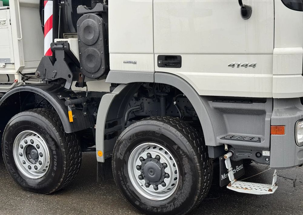 Mercedes-Benz * Mercedes 8x6  Actros 4144 * HDS Palfinger 150002 + FLY JIB PJ 170 * Dźwig * 40 TON * Wyciągarka * 35 Metrów * Kosz * - Xe cẩu tự hành: hình 5 Mercedes-Benz * Mercedes 8x6  Actros 4144 * HDS Palfinger 150002 + FLY JIB PJ 170 * Dźwig * 40 TON * Wyciągarka * 35 Metrów * Kosz * - Xe cẩu tự hành: hình 5