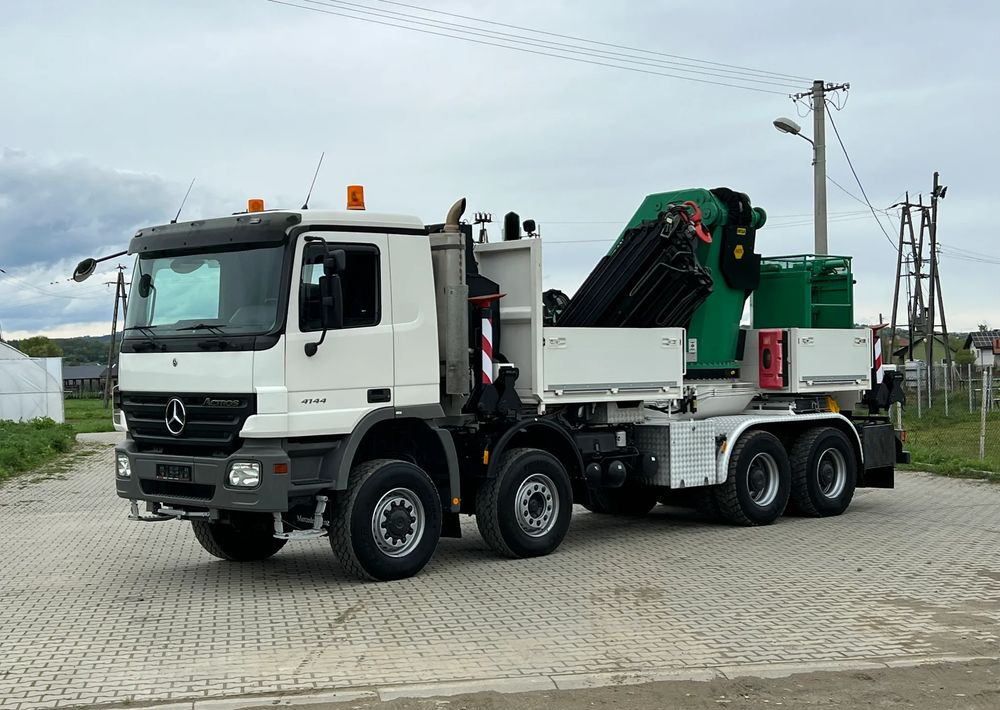 Mercedes-Benz * Mercedes 8x6 Actros 4144 * HDS Palfinger 150002 + FLY JIB PJ 170 * Dźwig * 40 TON * Wyciągarka * 35 Metrów * Kosz * - Xe cẩu tự hành: hình 2 Mercedes-Benz * Mercedes 8x6 Actros 4144 * HDS Palfinger 150002 + FLY JIB PJ 170 * Dźwig * 40 TON * Wyciągarka * 35 Metrów * Kosz * - Xe cẩu tự hành: hình 2