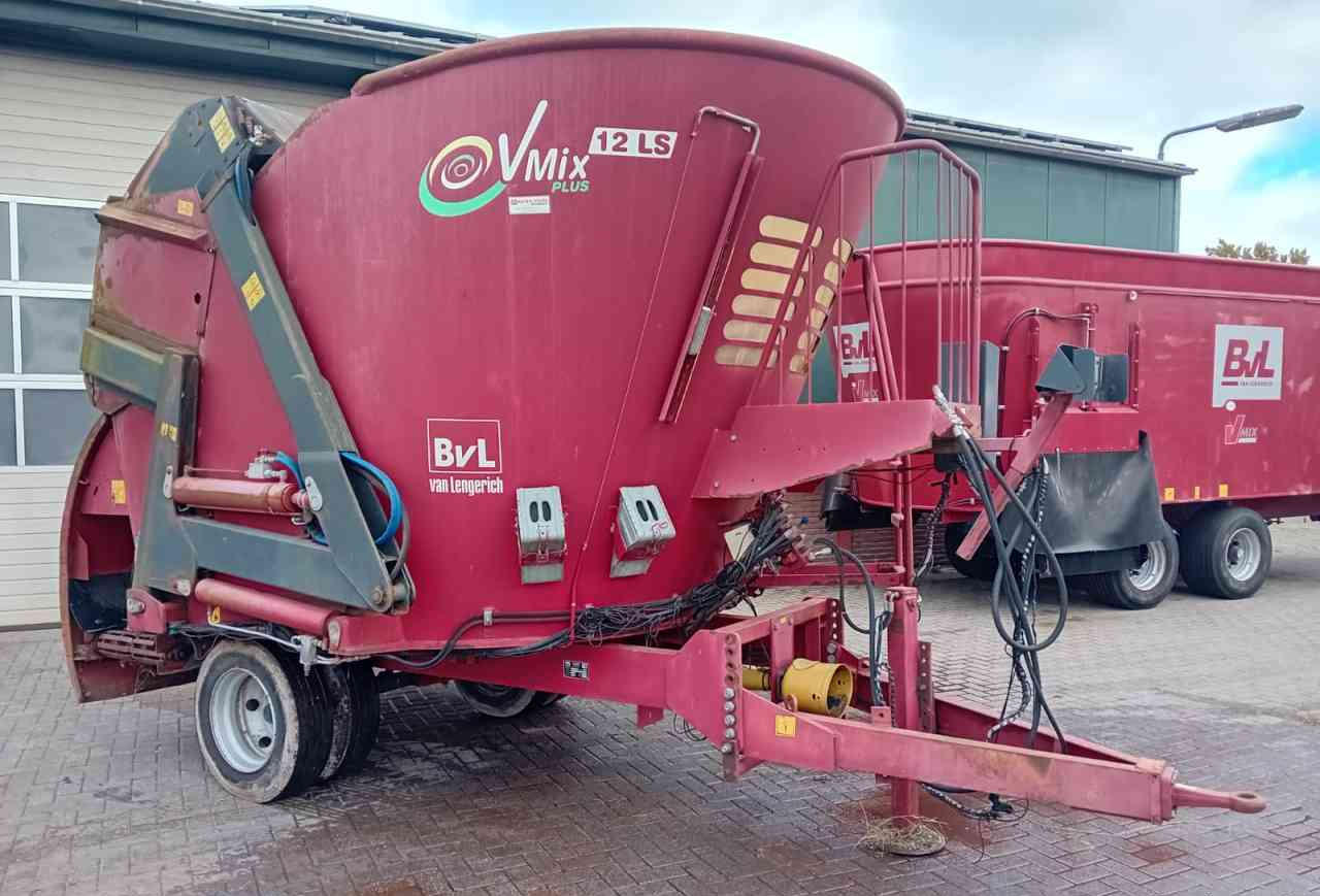 BVL V-Mix Plus 12 LS voermengwagen voermachines - Xe trộn thức ăn gia súc: hình 2 BVL V-Mix Plus 12 LS voermengwagen voermachines - Xe trộn thức ăn gia súc: hình 2