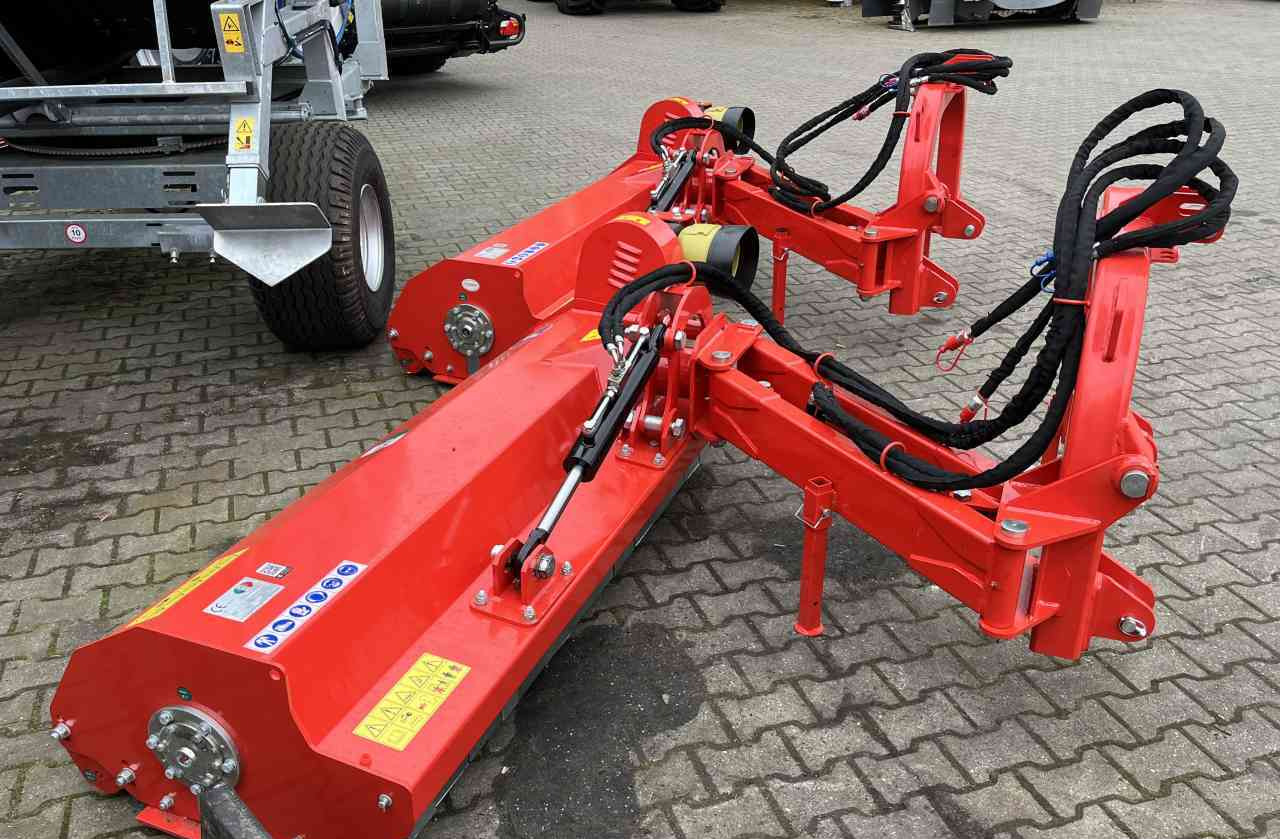 Boxer AGF 180 Klepelmaaier, Weidebouwmachines - Dàn băm cỏ: hình 2 Boxer AGF 180 Klepelmaaier, Weidebouwmachines - Dàn băm cỏ: hình 2