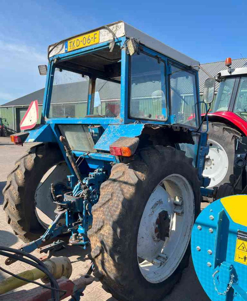 Ford 4610 Tractoren - Máy cày: hình 4 Ford 4610 Tractoren - Máy cày: hình 4