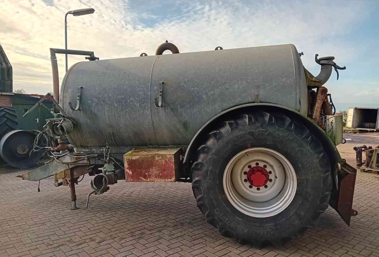 Ipsam 8000 l. mesttank wormpomp mestverwerking - Máy rải phân dạng lỏng: hình 3 Ipsam 8000 l. mesttank wormpomp mestverwerking - Máy rải phân dạng lỏng: hình 3