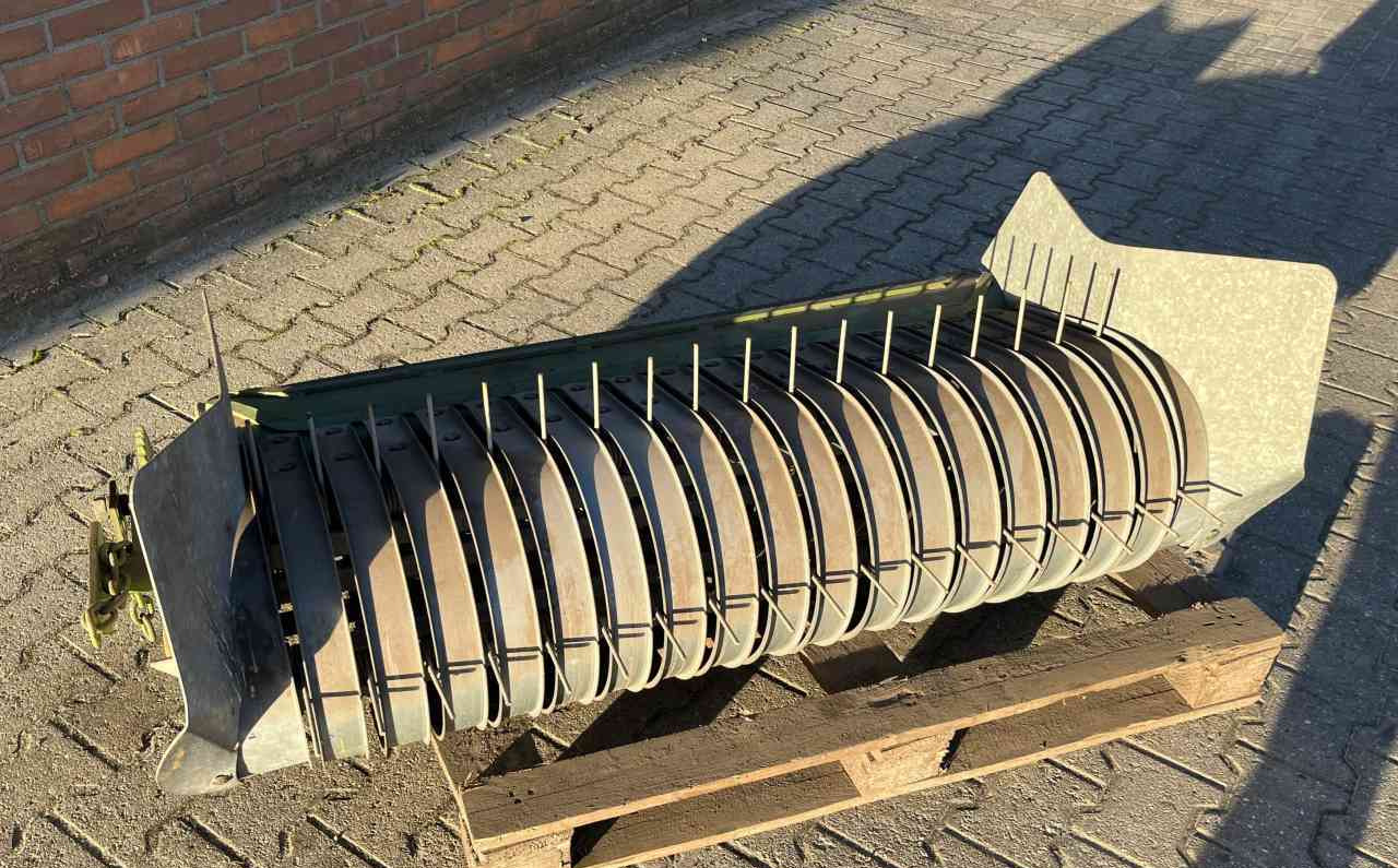 Krone KR 130 Pickup, invoerrol, nieuw, ongebruikt, diversen - Dàn trải/ Cào: hình 2 Krone KR 130 Pickup, invoerrol, nieuw, ongebruikt, diversen - Dàn trải/ Cào: hình 2