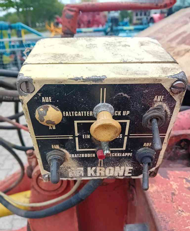 Krone Turbo 3500 enkelas - Xe kéo tự chất hàng: hình 5 Krone Turbo 3500 enkelas - Xe kéo tự chất hàng: hình 5