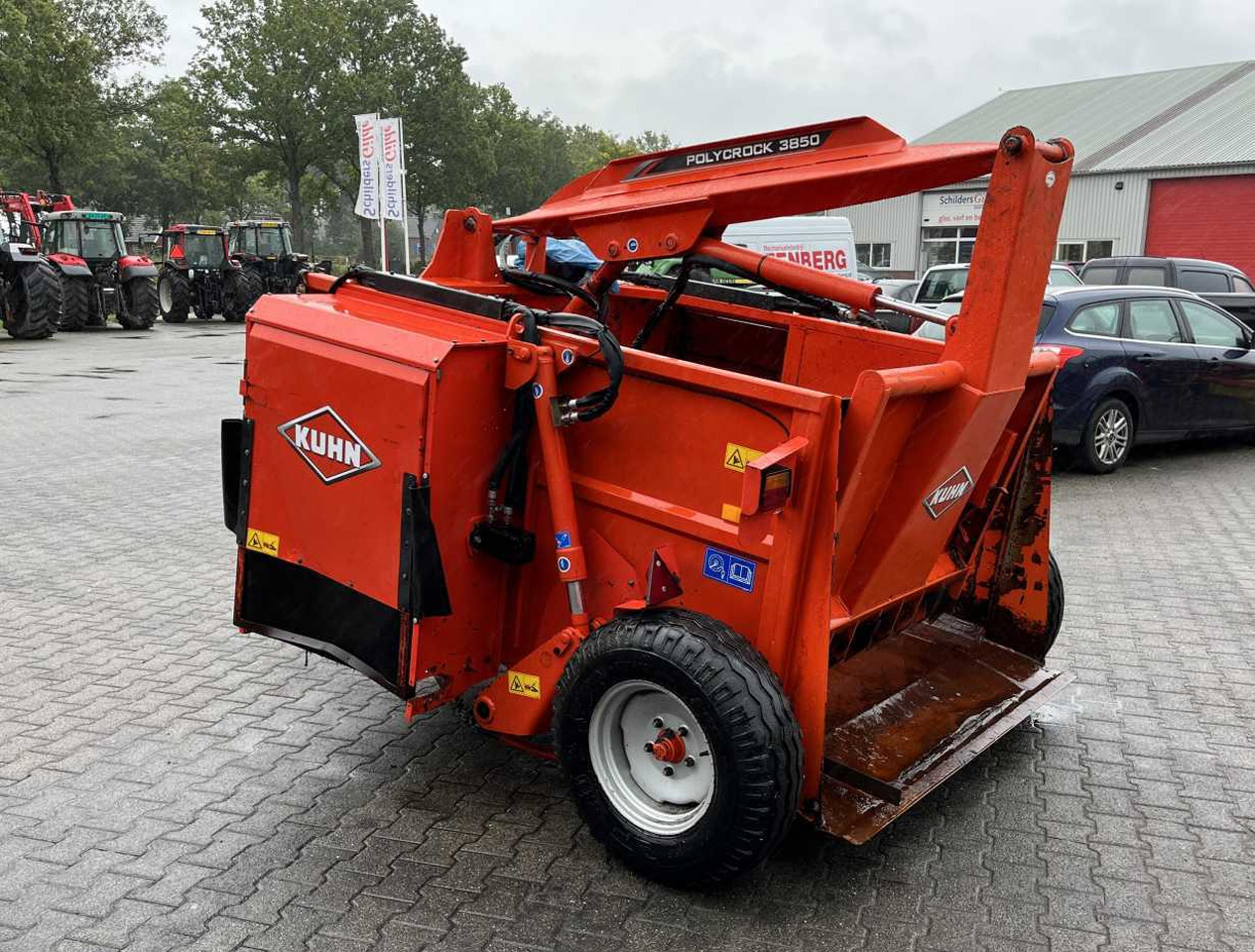 Kuhn Polycrock 3850 voermachines - Xe trộn thức ăn gia súc: hình 4 Kuhn Polycrock 3850 voermachines - Xe trộn thức ăn gia súc: hình 4
