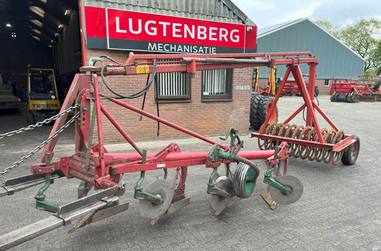 Kverneland 4 schaar ploeg + Evers vorenpakker grondbewerking - Cày: hình 2 Kverneland 4 schaar ploeg + Evers vorenpakker grondbewerking - Cày: hình 2