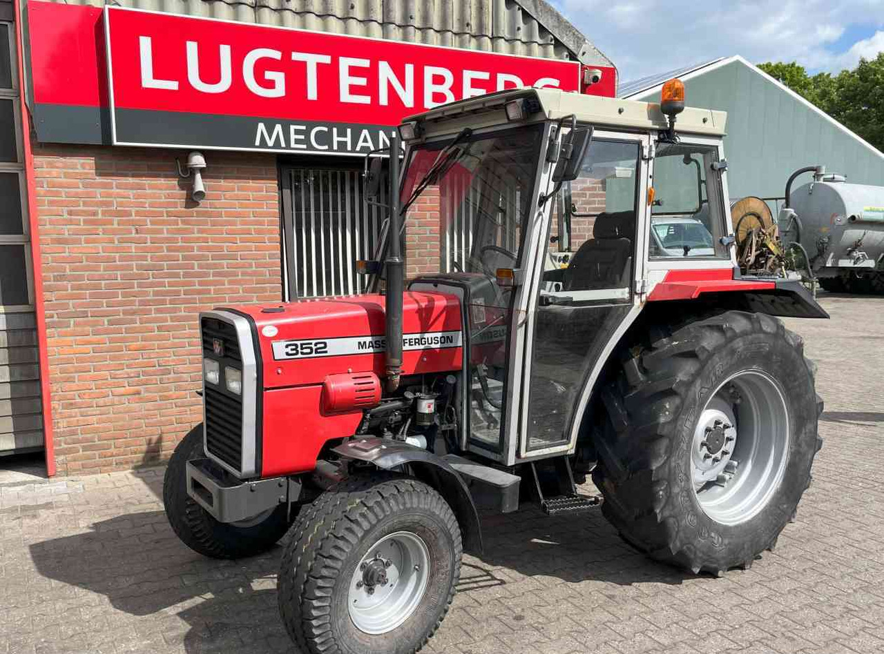 Massey Ferguson 352 Turbo Tractoren. - Máy cày: hình 3 Massey Ferguson 352 Turbo Tractoren. - Máy cày: hình 3