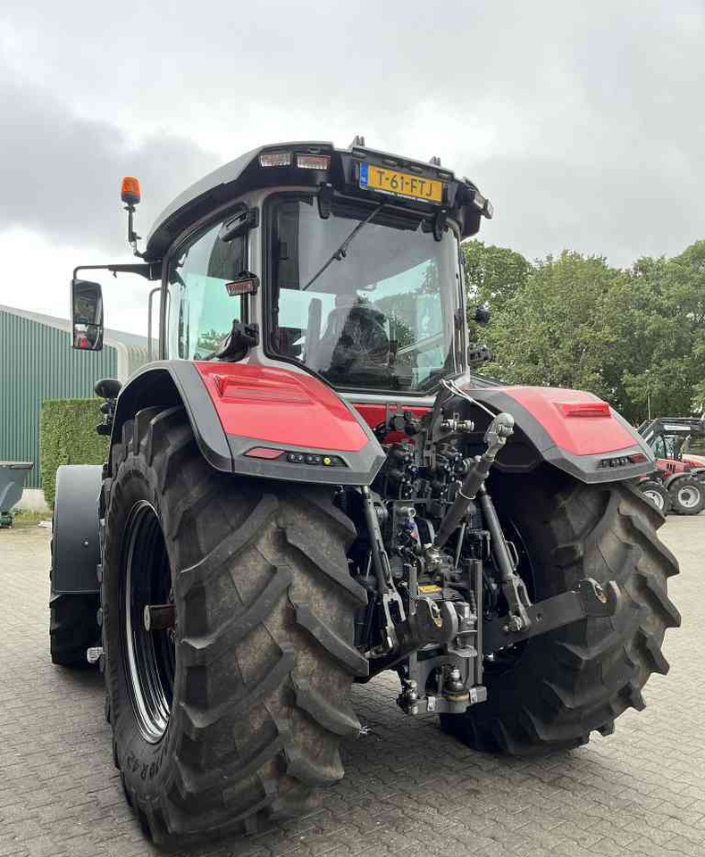 Massey Ferguson 8S.225 Dyna-VT Exclusive Tractoren - Máy cày: hình 4 Massey Ferguson 8S.225 Dyna-VT Exclusive Tractoren - Máy cày: hình 4